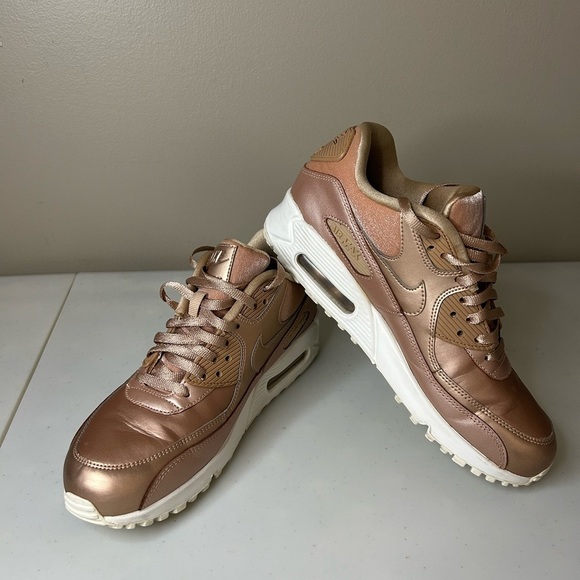 Nike Air Max 90 (896497-902) Premium Metallic Red Bronze Size 9 - Picture 1 of 7